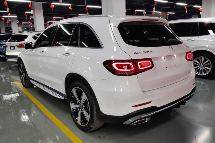 Used Mercedes-Benz GLC 2020 Facelifted GLC 300 L 4MATIC Luxury Edition Rear Left 45 Deg