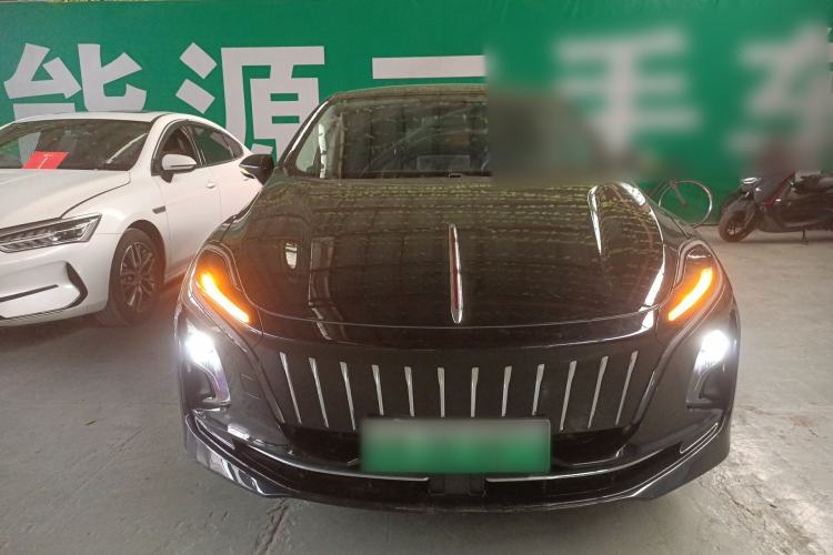 Used Hongqi E-QM5 2023 Base Travel Edition
