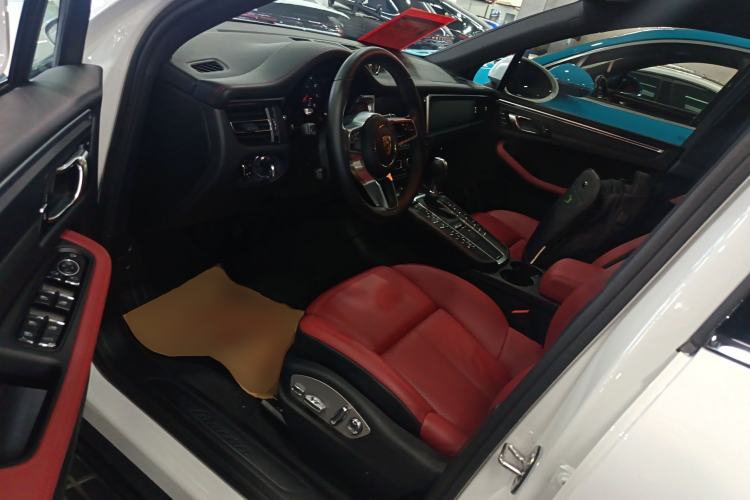 Used Porsche Macan 2018 Macan 2.0T
