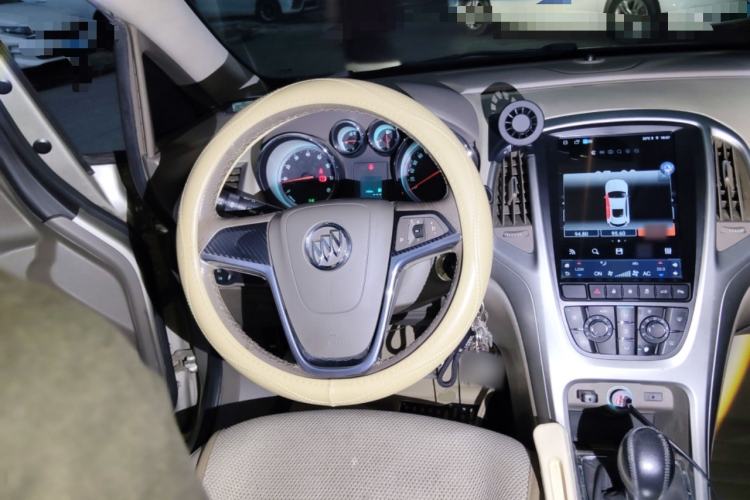 Used Buick GT 2013 GT 1.6L Manual Entry-Level Model Steering Wheel