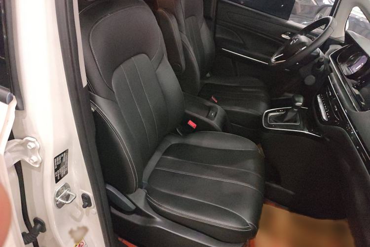 Used GAC Trumpchi M6 2021 270T DCT Luxury Edition (7 Seats)