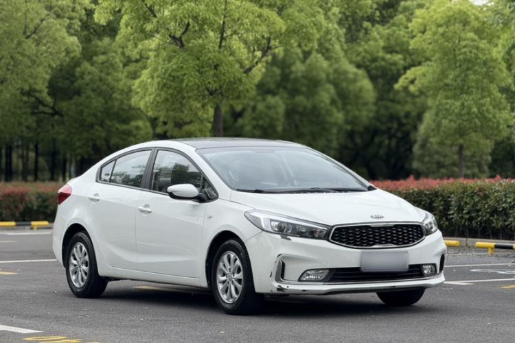 Used Kia K3 2016 1.6L Manual GL

