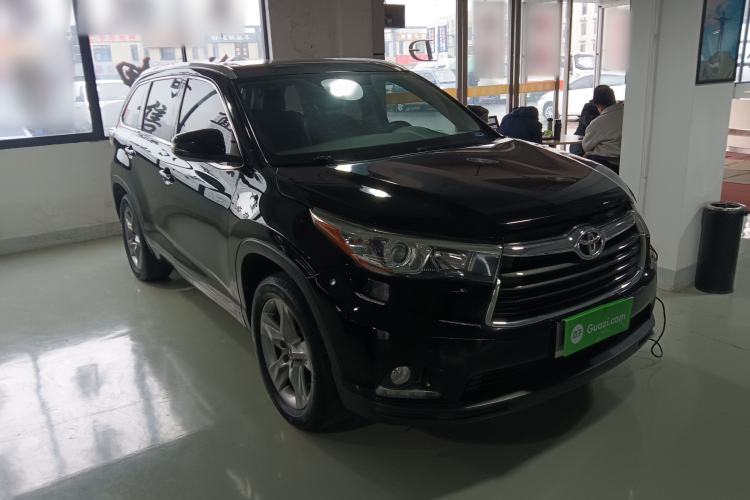 Used Toyota Highlander 2015 2.0T Four-Wheel Drive Luxury Edition 7-Seater Front Right 45 Deg