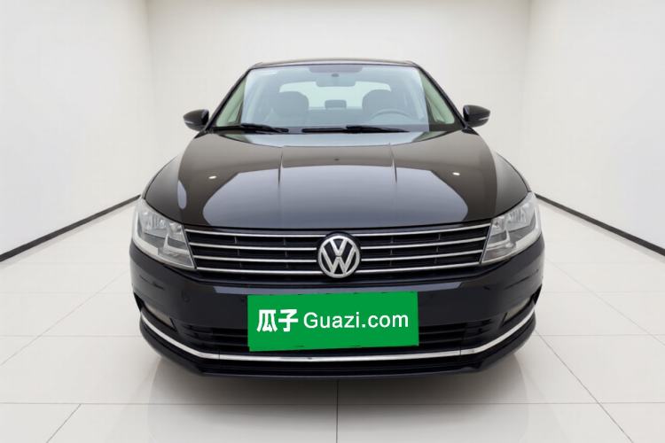 Used Volkswagen Lavida 2015 1.6L Manual Comfort Edition Exterior 1