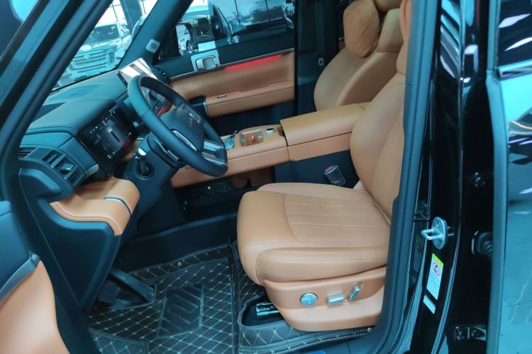 Used Formula Leopard Tai 7 2025 Model 200 km Two-Wheel Drive Max Edition
