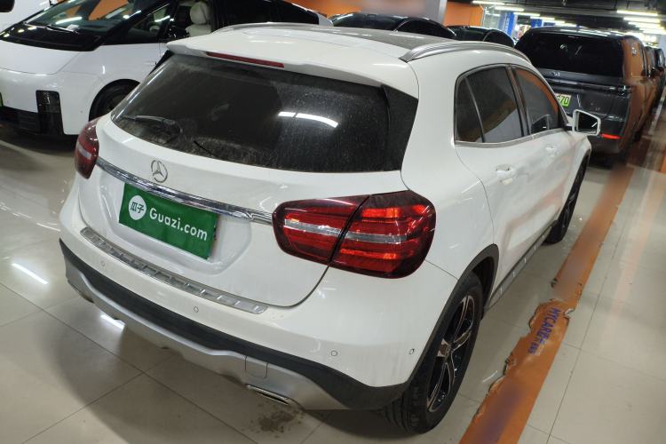 Used Mercedes-Benz GLA 2018 GLA 200 Fashion Model