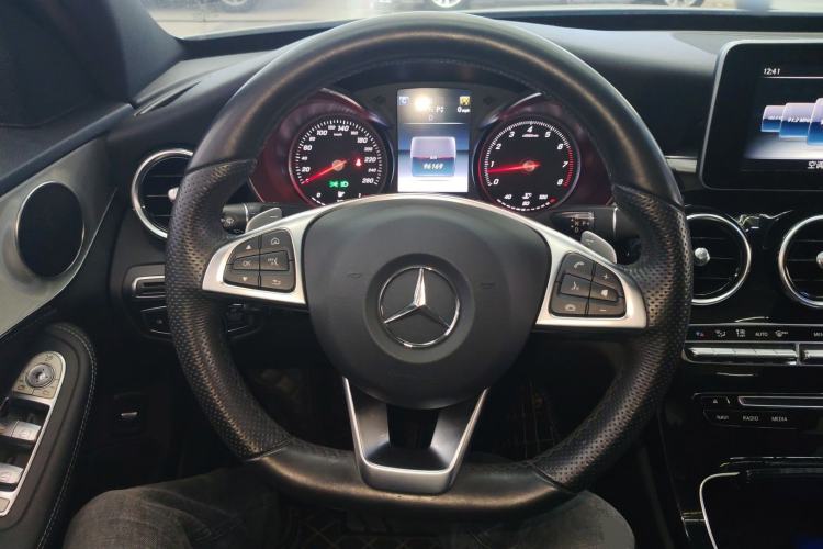 Used Mercedes-Benz C-Class 2017 C 200 Sport Edition 4MATIC Steering Wheel