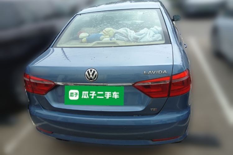 Used Volkswagen Lavida 2013 1.4TSI DSG Comfort Edition Rear