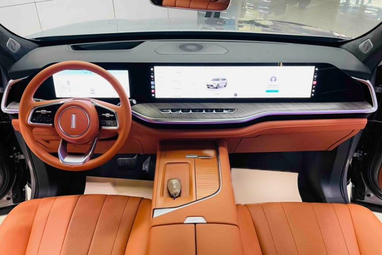 Used Wey Lanshan 2023 Four-Wheel Drive Ultra-Long Range Version
