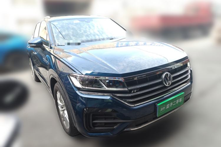 Used Volkswagen Touareg 2020 2.0 TSI RuiShang Edition China VI Standard Front Right 45 Deg