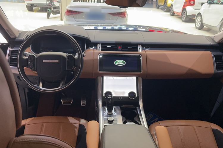 Used Land Rover Range Sport 2022 3.0 L6 YAO Black Edition Interior 3