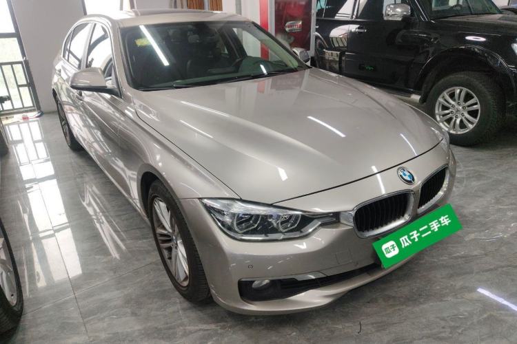 Used BMW 3 Series 2017 320Li Fashion Model Front Right 45 Deg