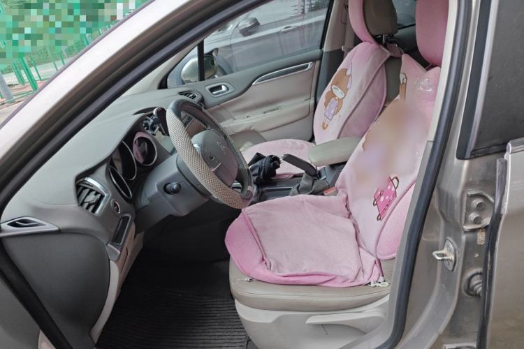 Used Citroen C4L 2013 1.8L Automatic Jingzhi Edition Left Front Seat