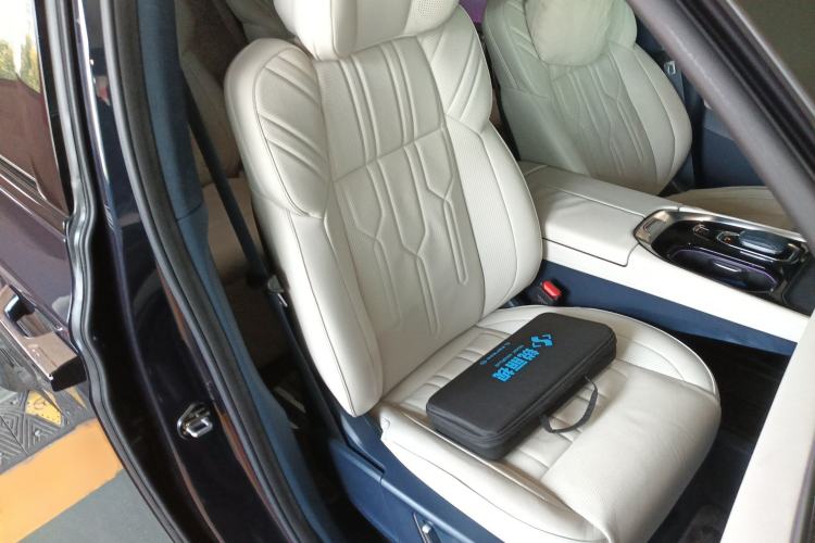 Used Zeekr 009 2022 WE Edition
