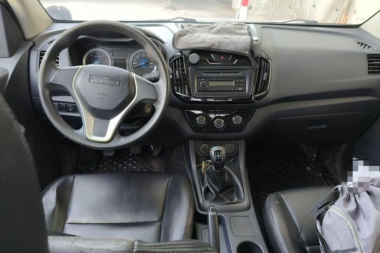 Used Isuzu JLM 2016 2.8T Two-Wheel Drive Luxury Version JE493ZLQ4CA
