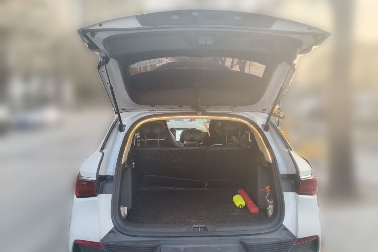 Used BYD Yuan PLUS 2022 510 km Flagship Version Trunk