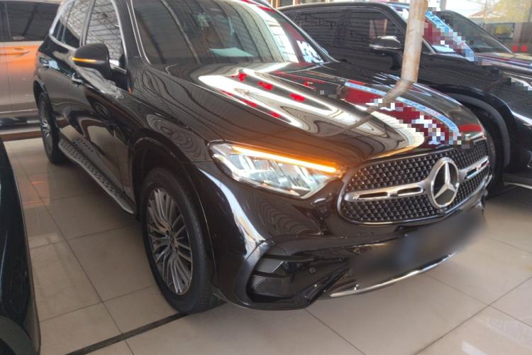 Used Mercedes-Benz GLC 2023 GLC 300 L 4MATIC Dynamic 7-Seater

