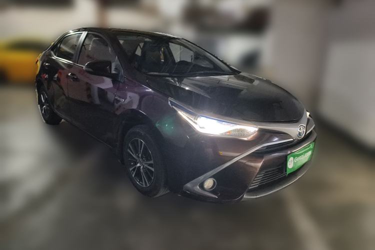 Used Toyota Levin 2016 Dual-Engine 1.8H GS E-CVT Elite Model with Sunroof Front Right 45 Deg