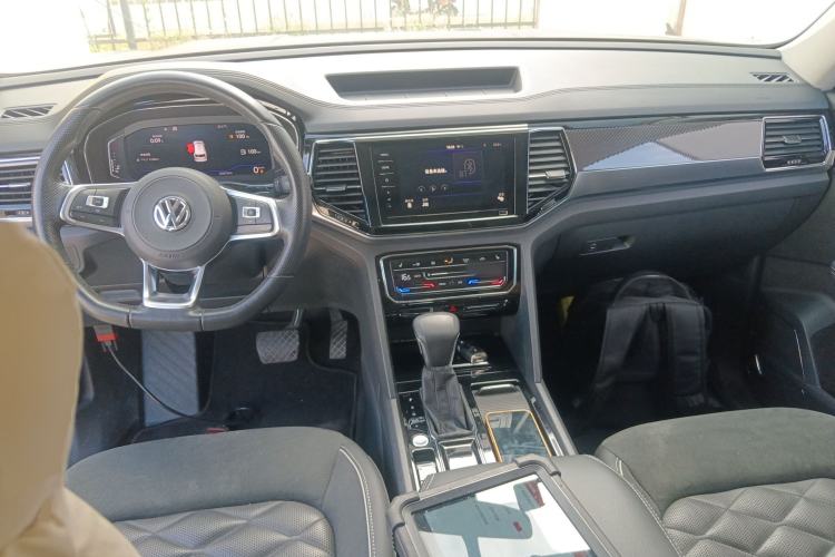 Used Volkswagen Teramont X 2020 330TSI Two-Wheel-Drive Prestige Luxury Edition
