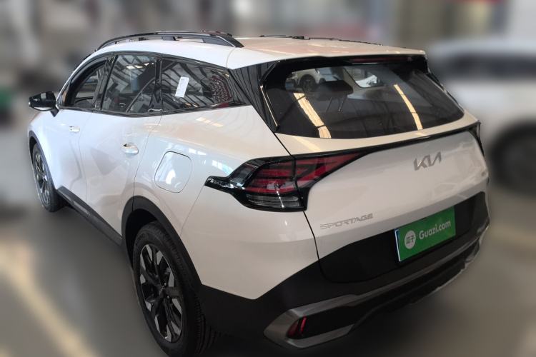 Used Kia Sportage (Chinese Domestic Model) 2025 2.0T Two-Wheel-Drive Prestige Edition
