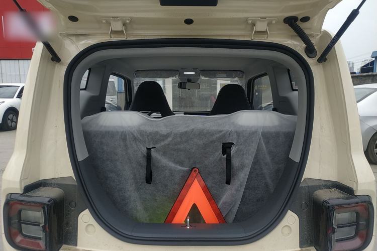 Used Geely Galaxy Panda 2025 210 km – Yuanqi Bear