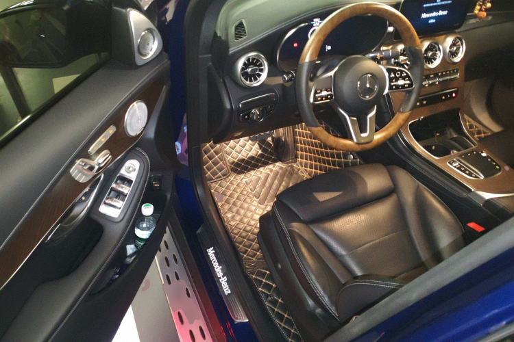 Used Mercedes-Benz GLC 2020 GLC 300 L 4MATIC Dynamic Edition
