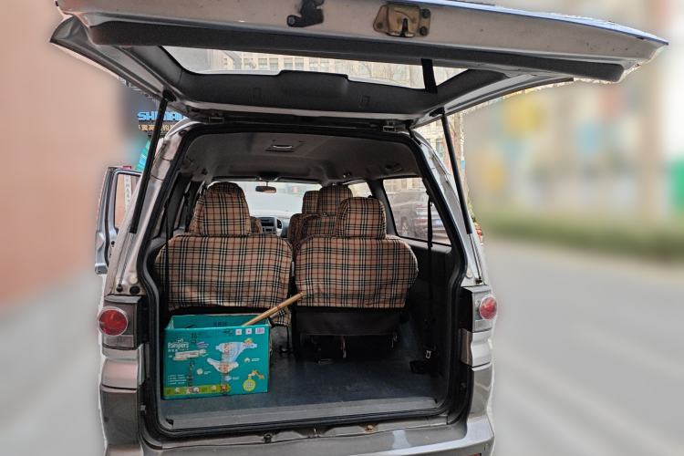 Used FORTHING Lingzhi 2015 M5 Q7 2.0L 7-seat Long-Wheelbase Comfort Model