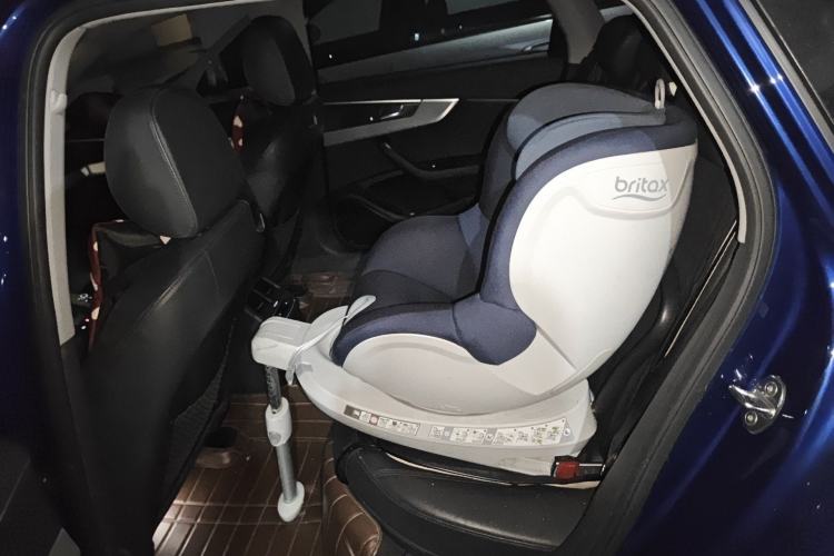 Used Audi A4L 2019 40 TFSI Fashion Edition China VI Emission Standard
