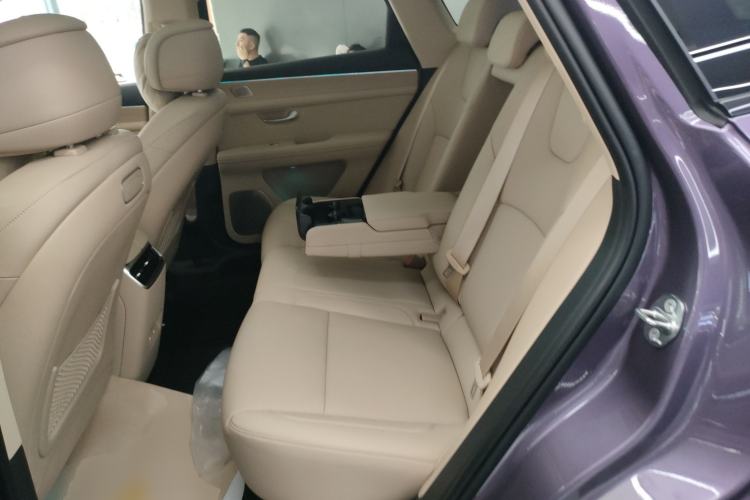 Used Hima AITO M5 2025 Extended-Range Ultra All-Wheel-Drive Version
