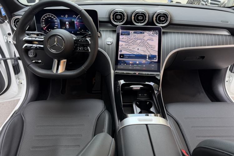 Used Mercedes-Benz C-Class 2024 Restyled C 260 L Sport Edition Interior 8