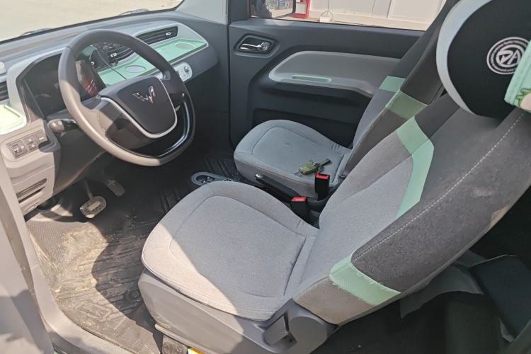 Used Wuling Hongguang MINIEV 2021 Macaron Premium Model – Lithium Iron Phosphate Left Front Seat