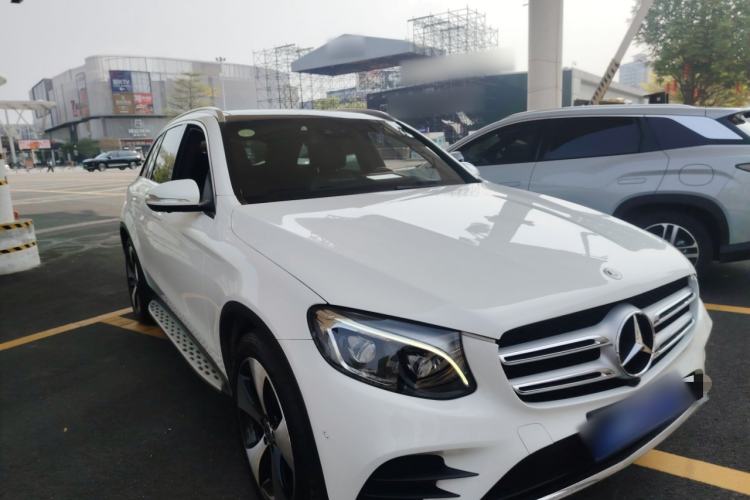 Used Mercedes-Benz GLC 2018 Refreshed GLC 300 4MATIC Dynamic Edition
