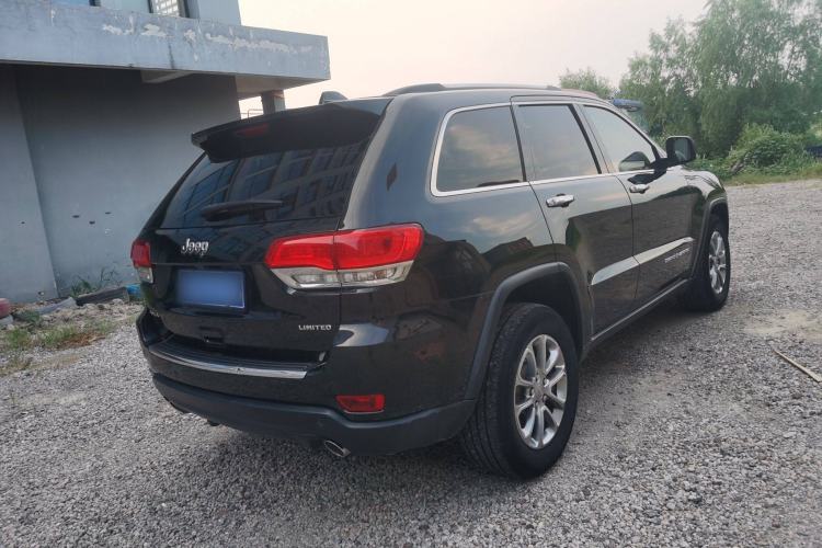 Used Jeep Grand Cherokee 2014 3.0L Comfort Navigation Edition