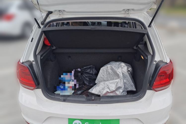 Used Volkswagen Polo 2016 1.4L Manual Fashion Model
