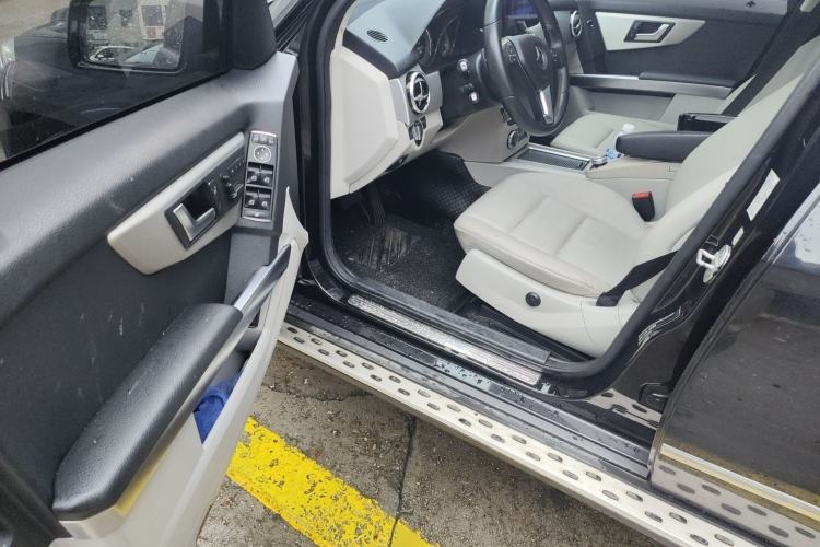 Used Mercedes-Benz GLK-Class 2013 GLK 300 4MATIC Dynamic Sunroof Model Driver Seat