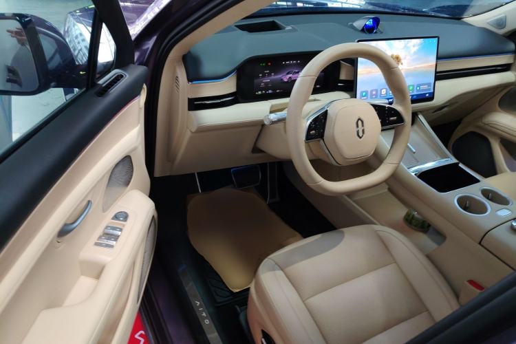 Used Hima AITO M5 2025 Extended-Range Ultra Rear-Wheel-Drive Version
