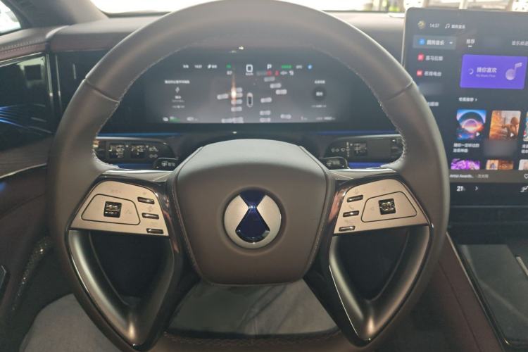 Used Denza Z9GT 2024 630 All-Wheel Drive Max Edition
