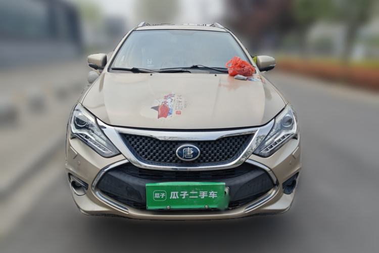 Used BYD Tang New Energy 2015 2.0T Four-Wheel-Drive Flagship Model
