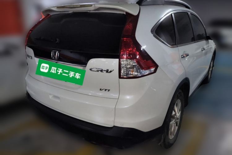Used Honda CR-V 2013 2.4L two-wheel drive luxury version Rear Right 45 Deg