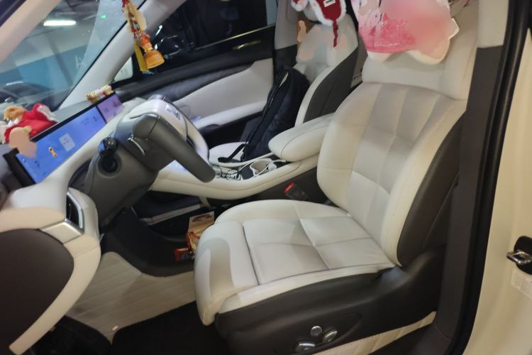 Used IM LS6 2023 Max Standard Edition Left Front Seat