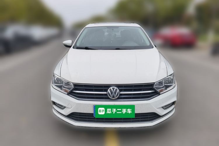 Used Volkswagen Bora 2016 230TSI DSG Comfort Model
