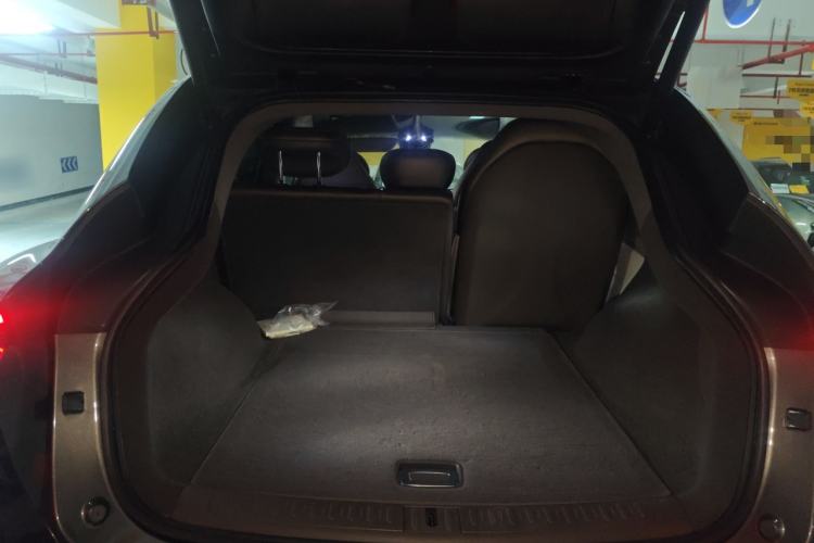 Used IM LS7 2023 90 kWh Elite Rear-Drive Version
