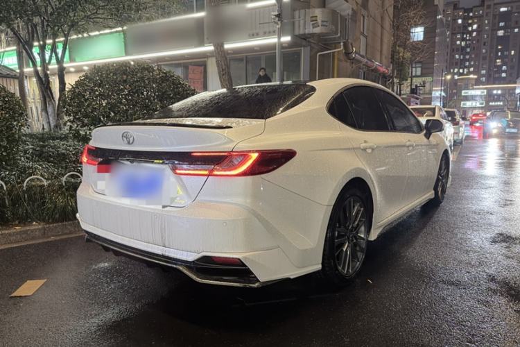 Used Toyota Camry 2024 Dual-Motor 2.0 HXS Sport Plus Edition
