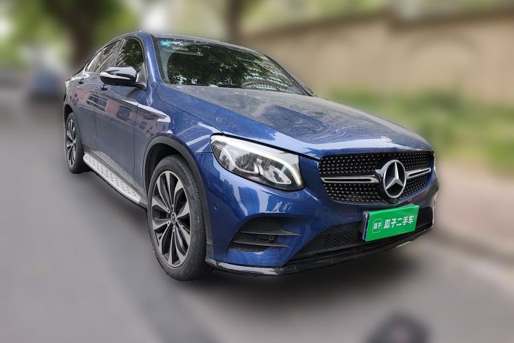 Used Mercedes-Benz GLC Coupe 2017 GLC 260 4MATIC Coupe SUV Front Right 45 Deg