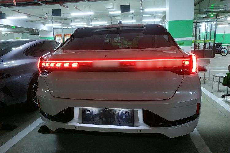 Used Zeekr 001 2021 Ultra-Long Range Dual-Motor YOU Version
