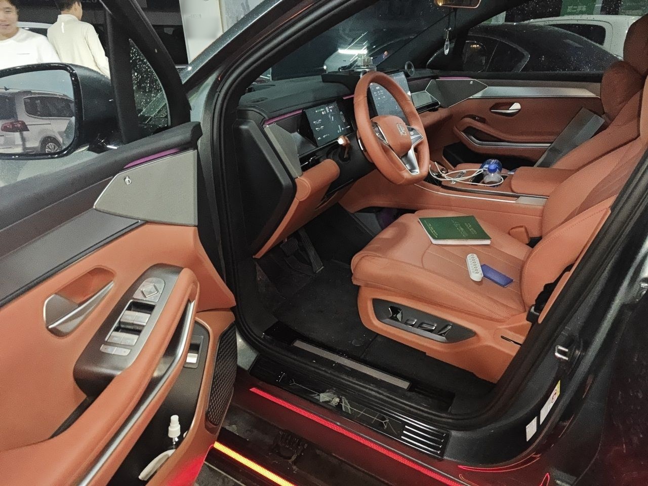 BYD Tang L 2025 DM 200KM Four-Wheel Drive LiDAR Flagship Model — снимка 16