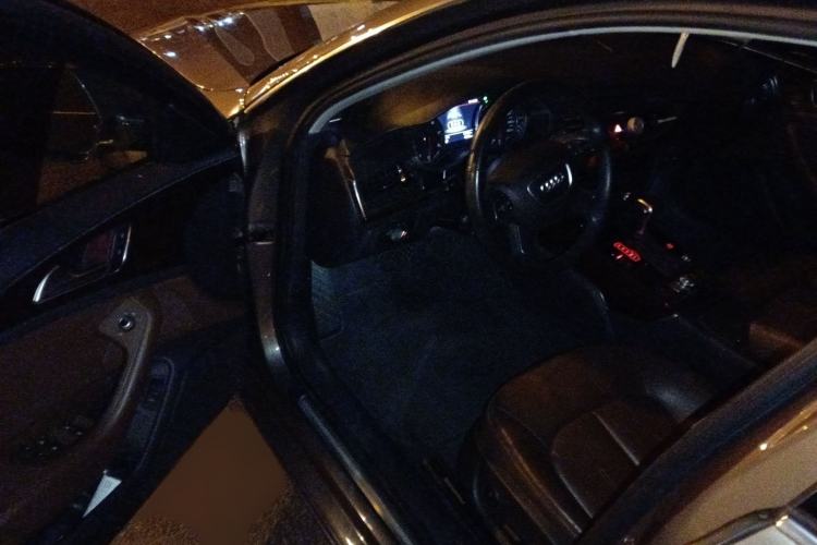 Used Audi A6L 2014 30 FSI Comfort Model Interior 3