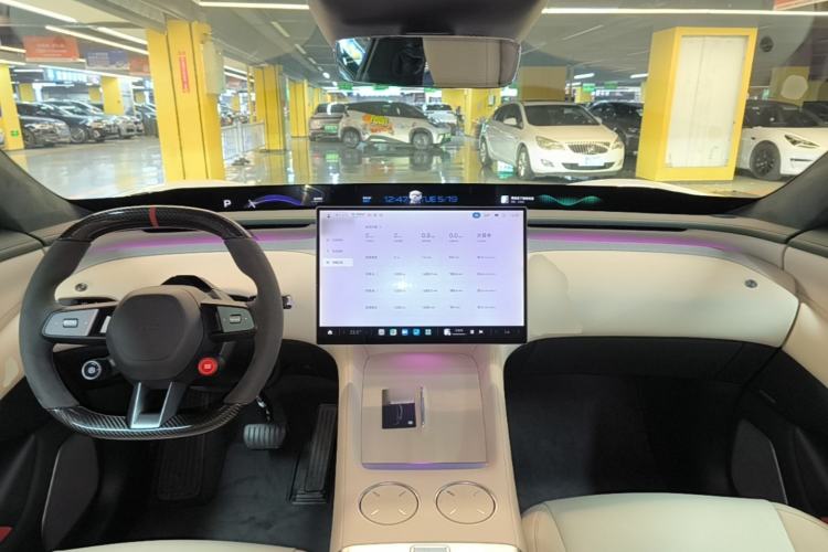 Used Xiaomi Auto YU7 2025 Ultra-Long Range High-Performance All-Wheel-Drive Max Edition
