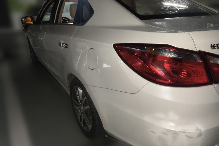 Used CHANGAN Eado 2015 1.6L Manual Luxury Model China IV Standard Rear Left 45 Deg