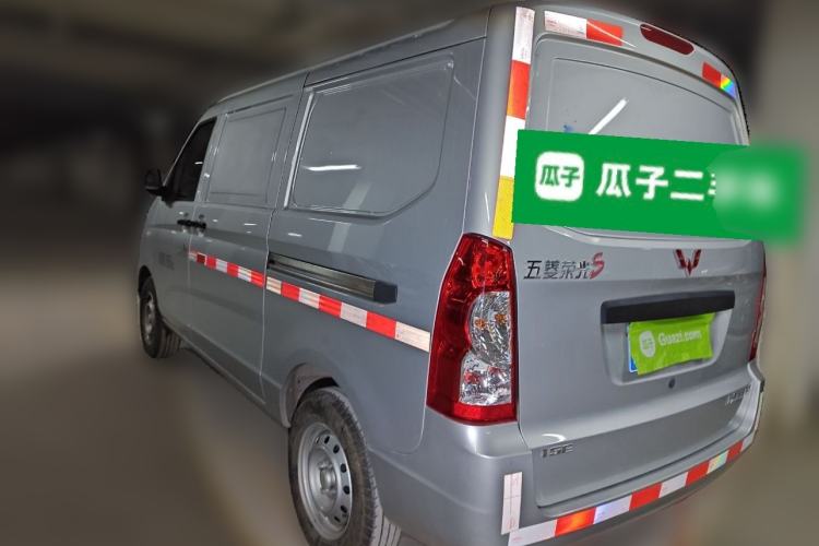 Used Wuling Rongguang S 2023 1.5L Basic Enclosed-Window Vehicle 2 Seats